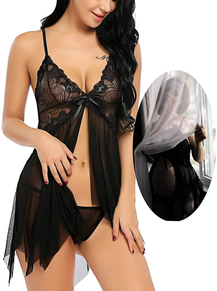 Black Sleeveless Nightgown – Close-Up Sheer Fabric and Spaghetti Straps