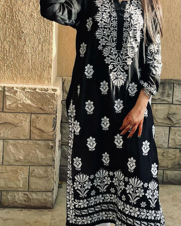 Traditional Indian Lawn Embroidered Kurti